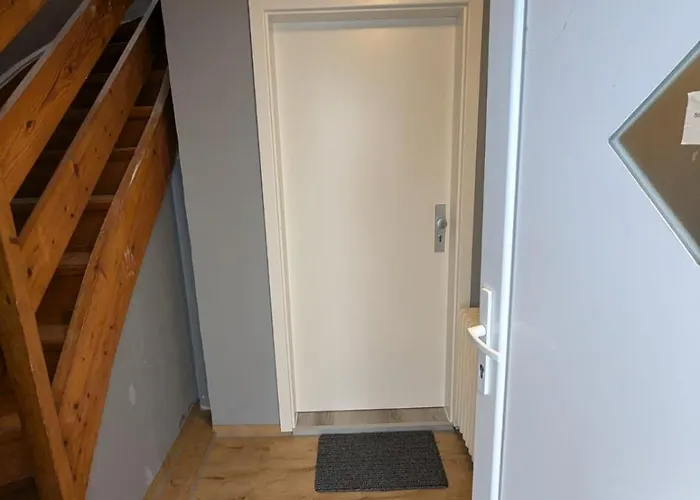 Stadtnah An Der Foerde 7 Hh M Eg *